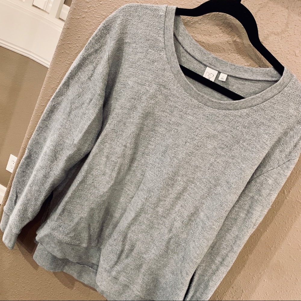 Bp. Crew neck